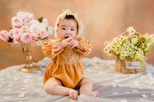 供卵试管代怀生子费用宝宝多大开始认人