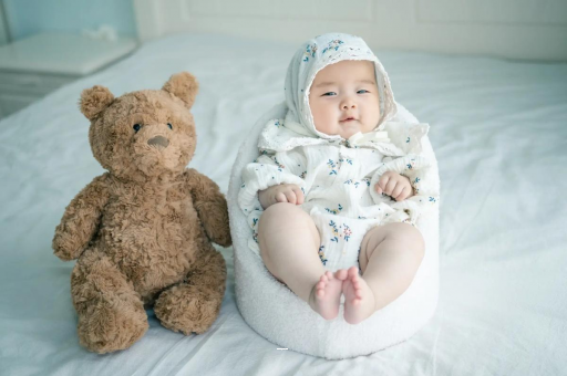 供卵试管代怀生子费用宝宝眼角发青怎么回事